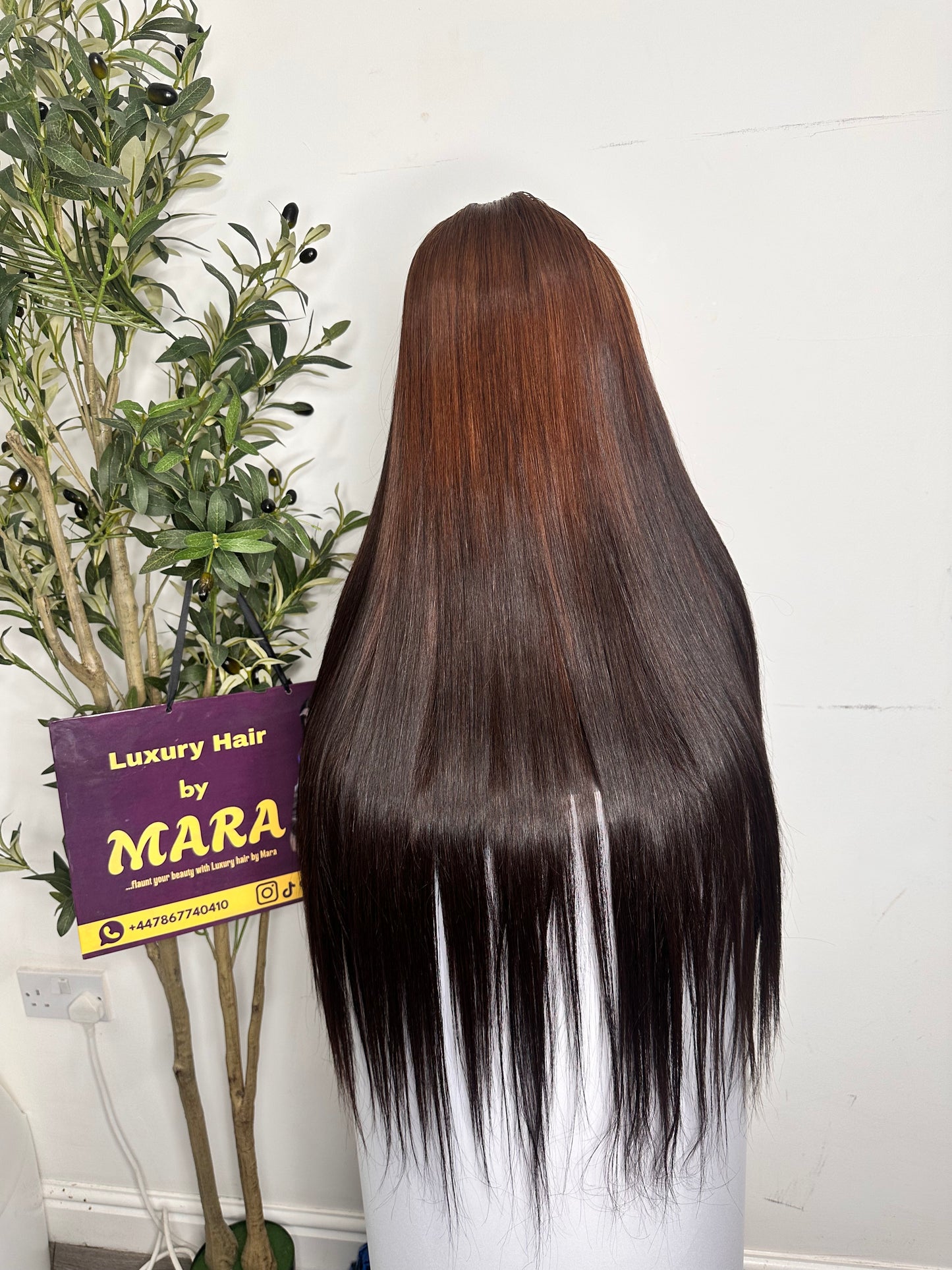 26 inches SDD Vietnamese bone straight , brown ombre black colour,350g with 5by5 closure. 100% human hair.
