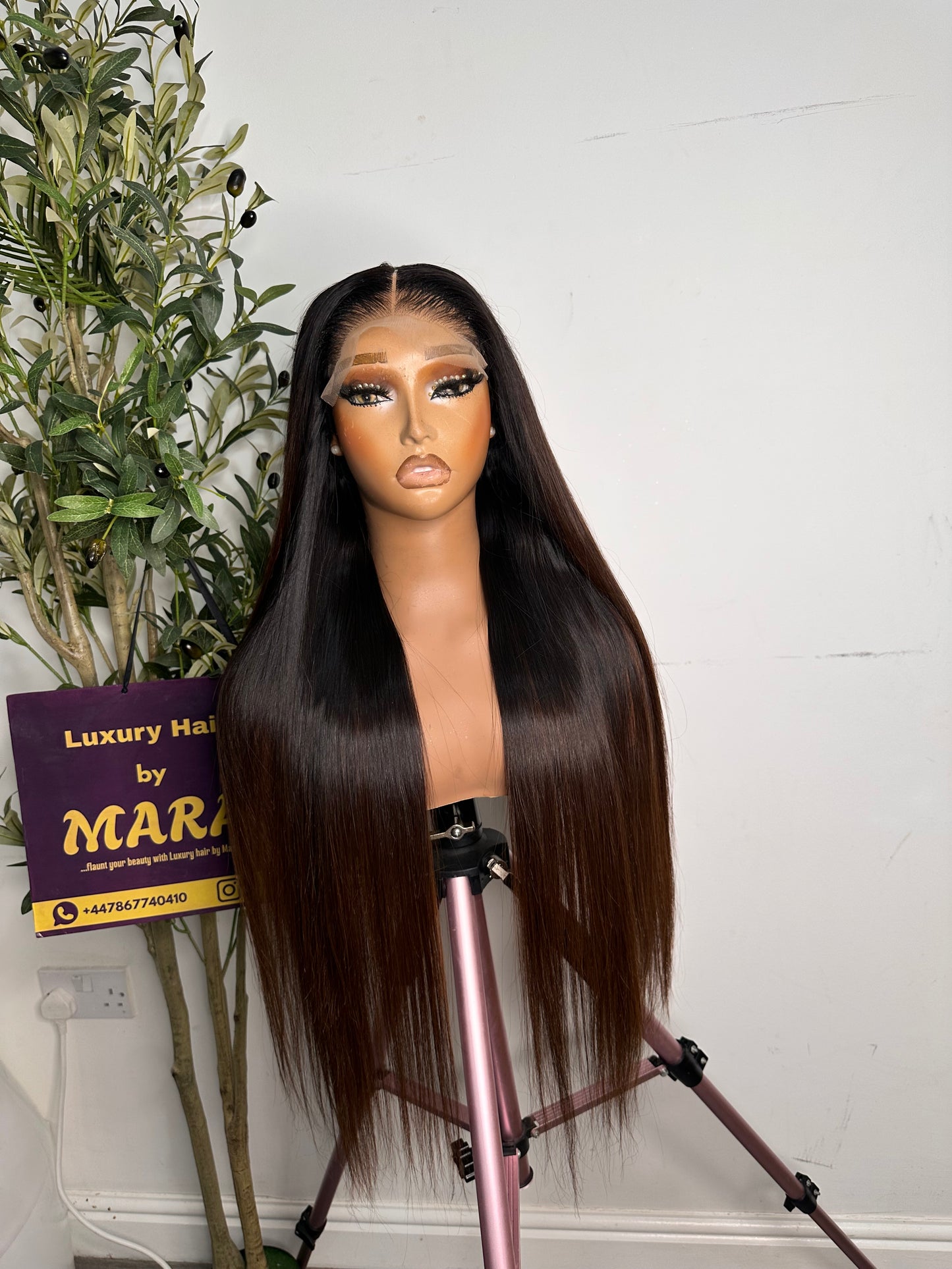 26 inches Super double drawn Vietnamese bone straight wig, 350g with 5by5 glueless closure. Ombre brown. 100% human hair. Luxury unit.