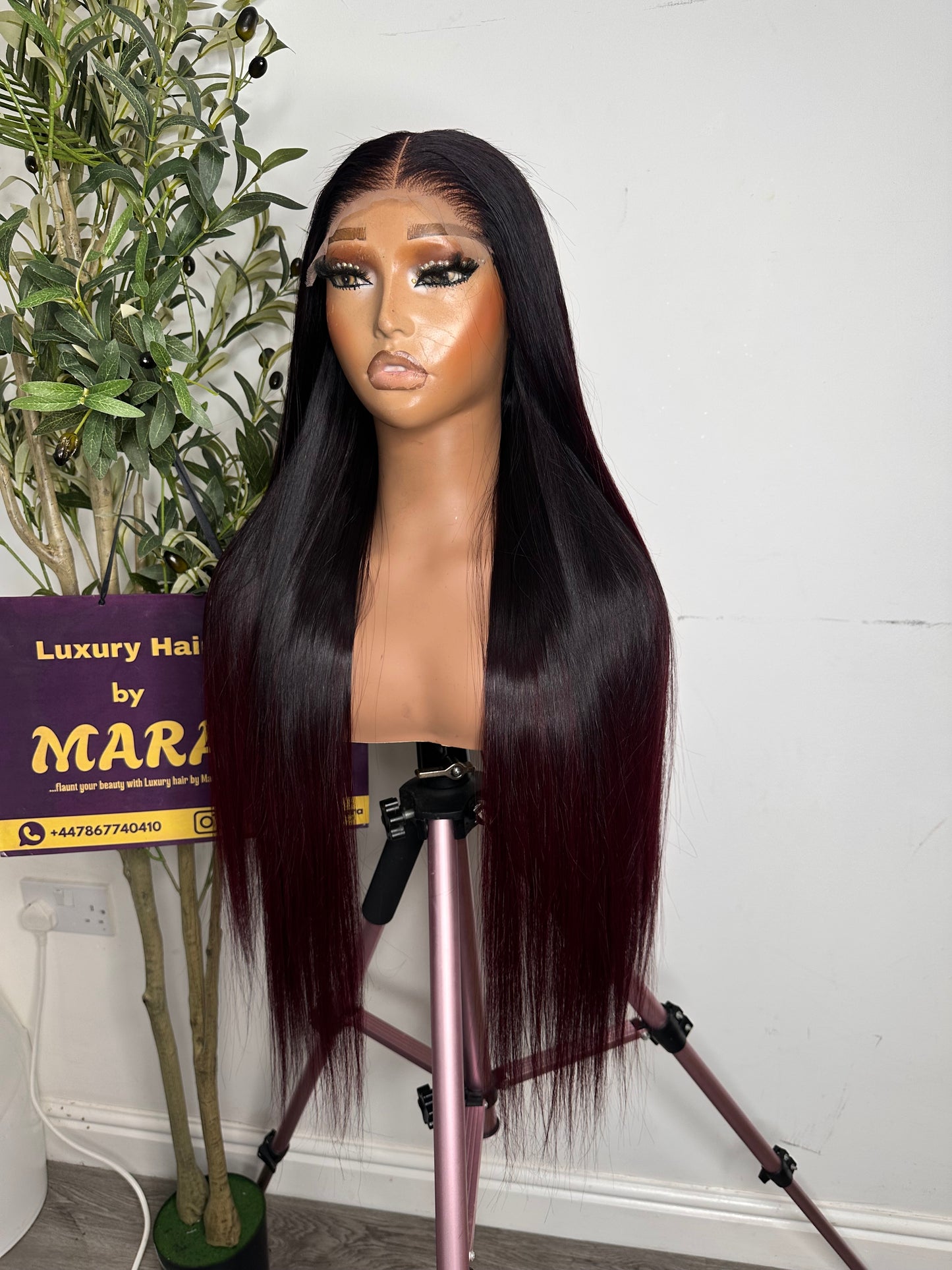 26 inches Super double drawn Vietnamese bone straight wig, 300g with 5by5 glueless closure. Ombre dark Burgundy. 100% human hair. Luxury unit.