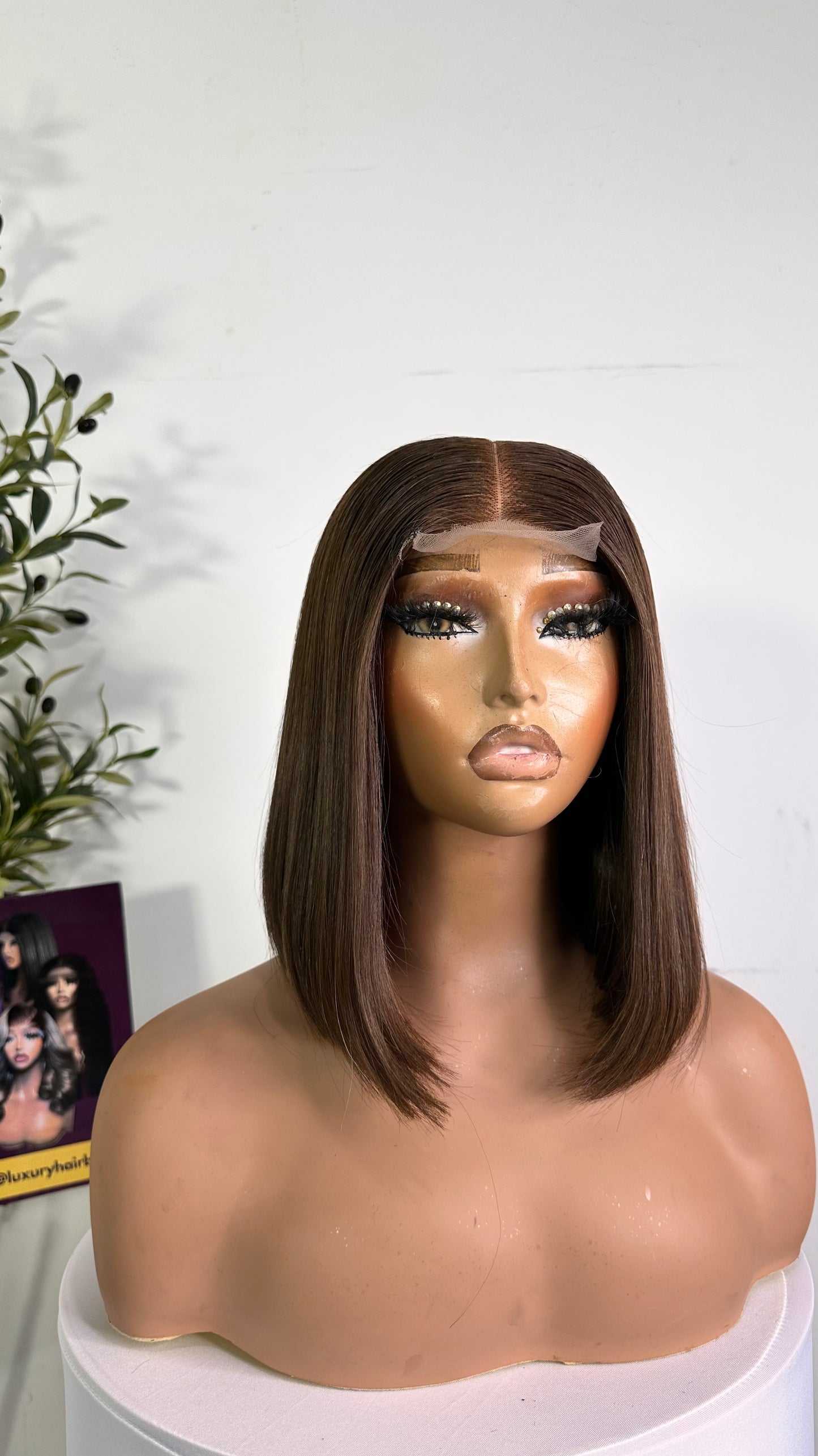 10 inches SDD Vietnamese bone straight, 240g density with 2by6 closure. 100% human hair. Brown sugar