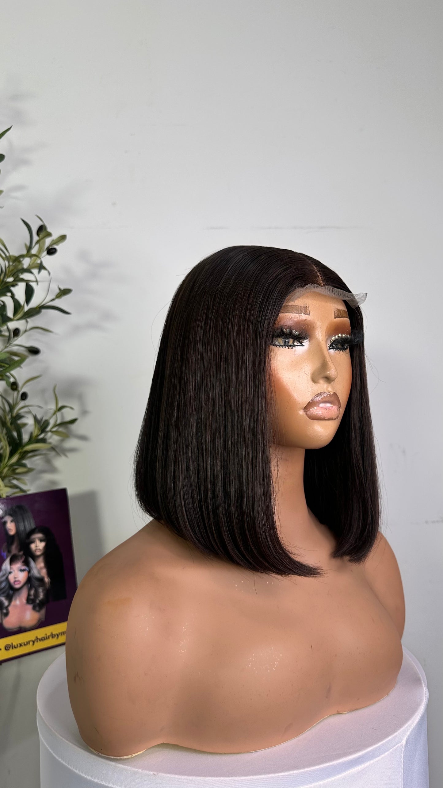10 inches SDD Vietnamese bone straight, 240g density with 2by6 closure( Kimkay). 100% human hair.  Coffee brown.