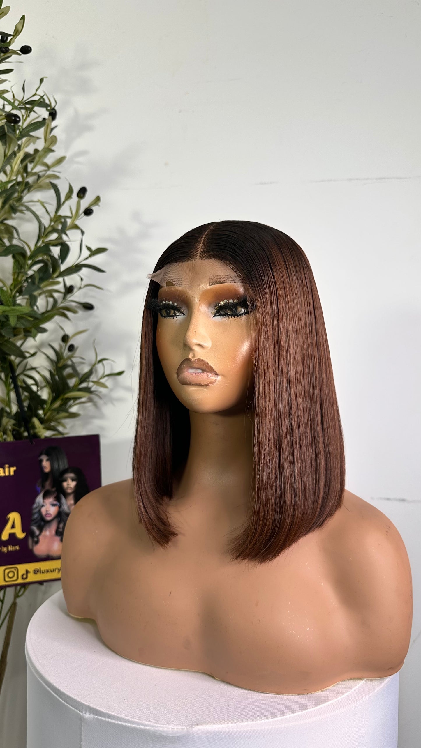10 inches SDD Vietnamese bone straight, 240g density with 2by6 closure. 100% human hair. Brown sugar dark root.