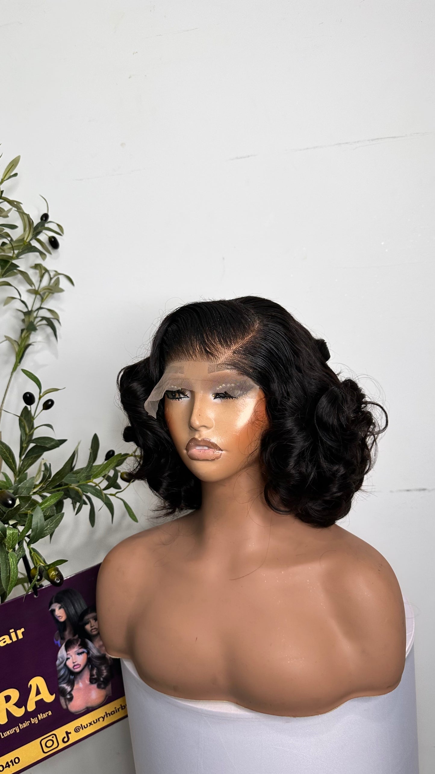 10 inches SDD bouncy unit, natural colour , bundle bouncy. With 5by5 glueless closure.