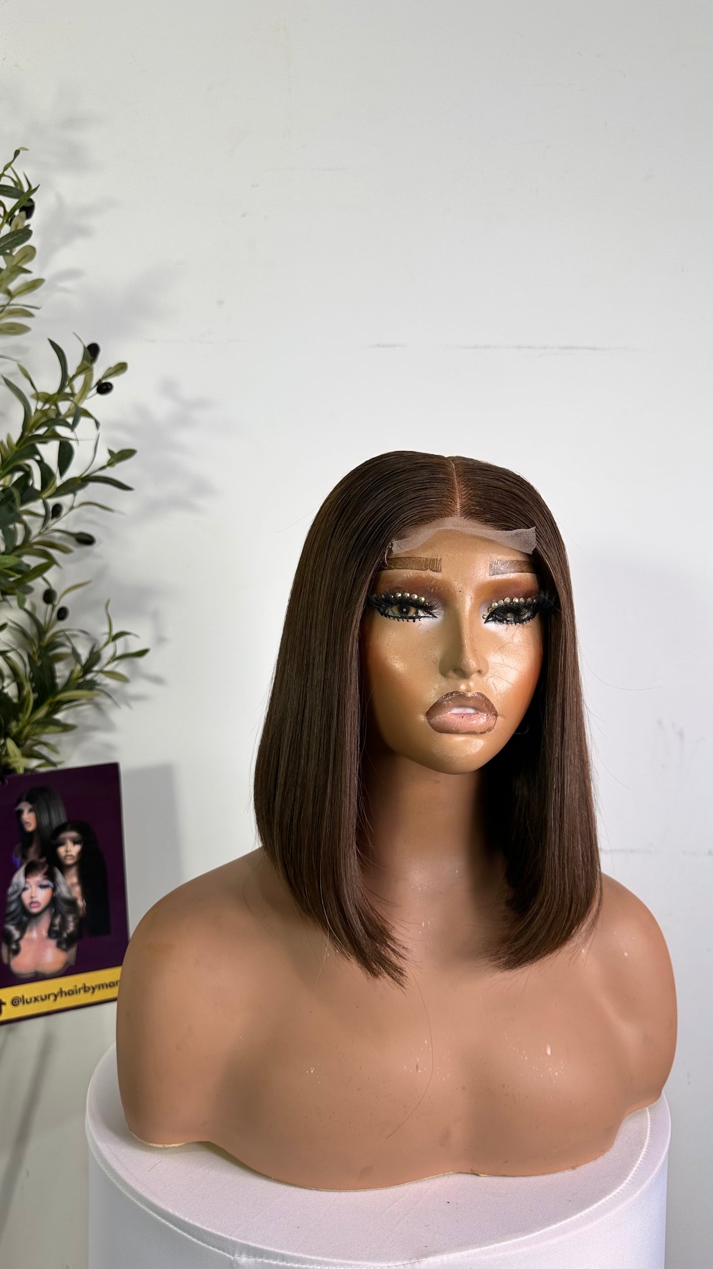 10 inches SDD Vietnamese bone straight, 240g density with 2by6 closure. 100% human hair. Brown sugar