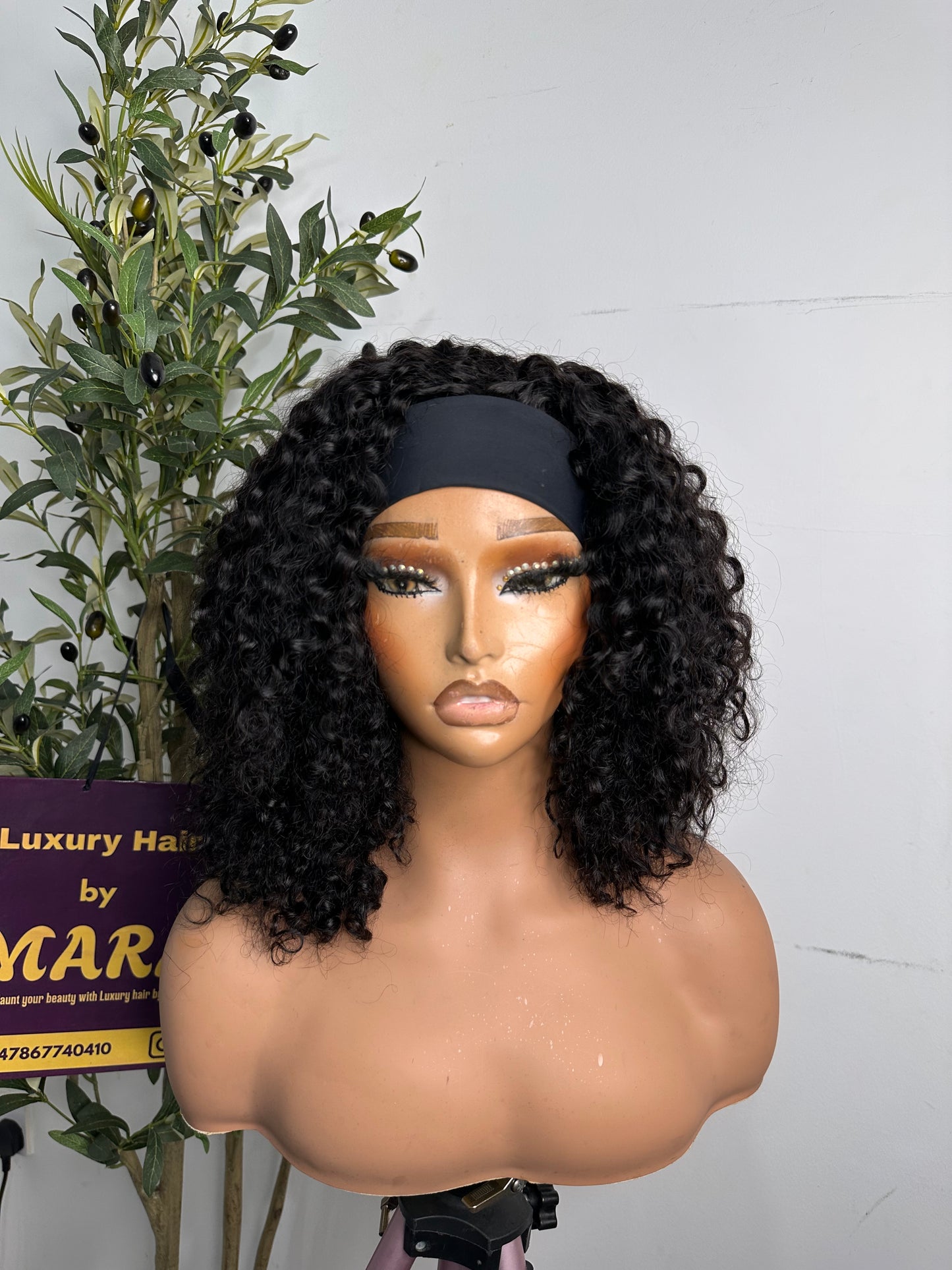 Beautiful SDD headband wig, curly unit, 250g perfect for everyday wear easy maintenance wig. Natural colour.