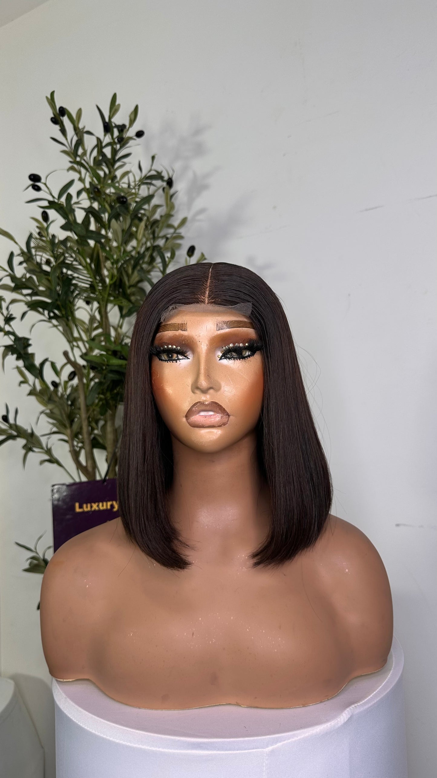 10 inches SDD Vietnamese bone straight, 240g density with 2by6 closure( Kimkay). 100% human hair.  Coffee brown.