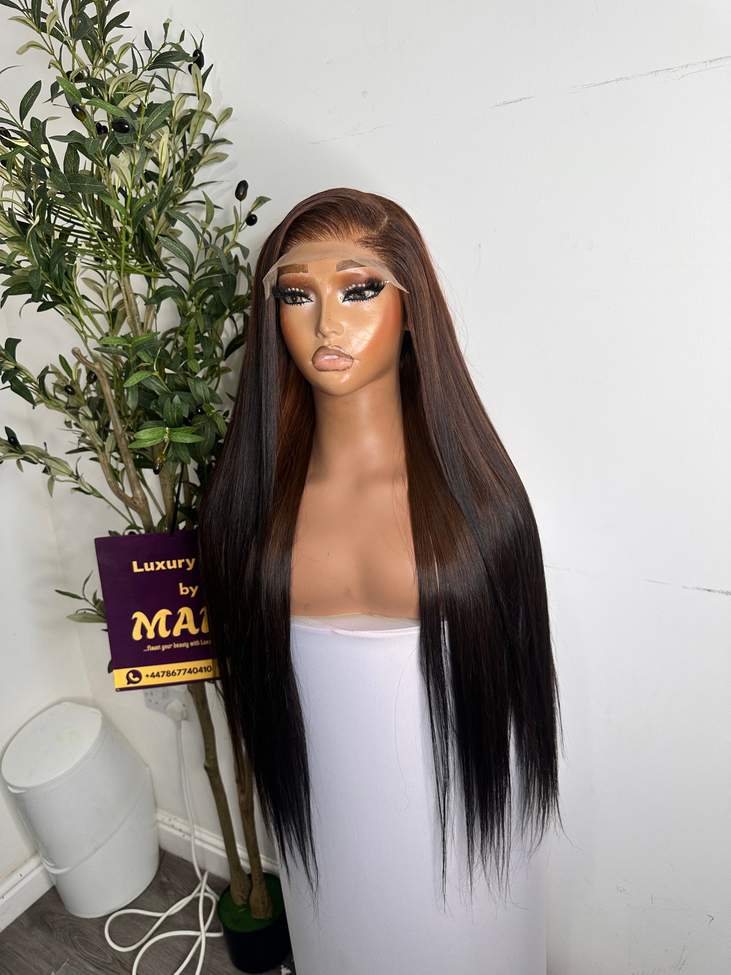 26 inches SDD Vietnamese bone straight , brown ombre black colour,350g  with 5by5 closure. 100% human hair.