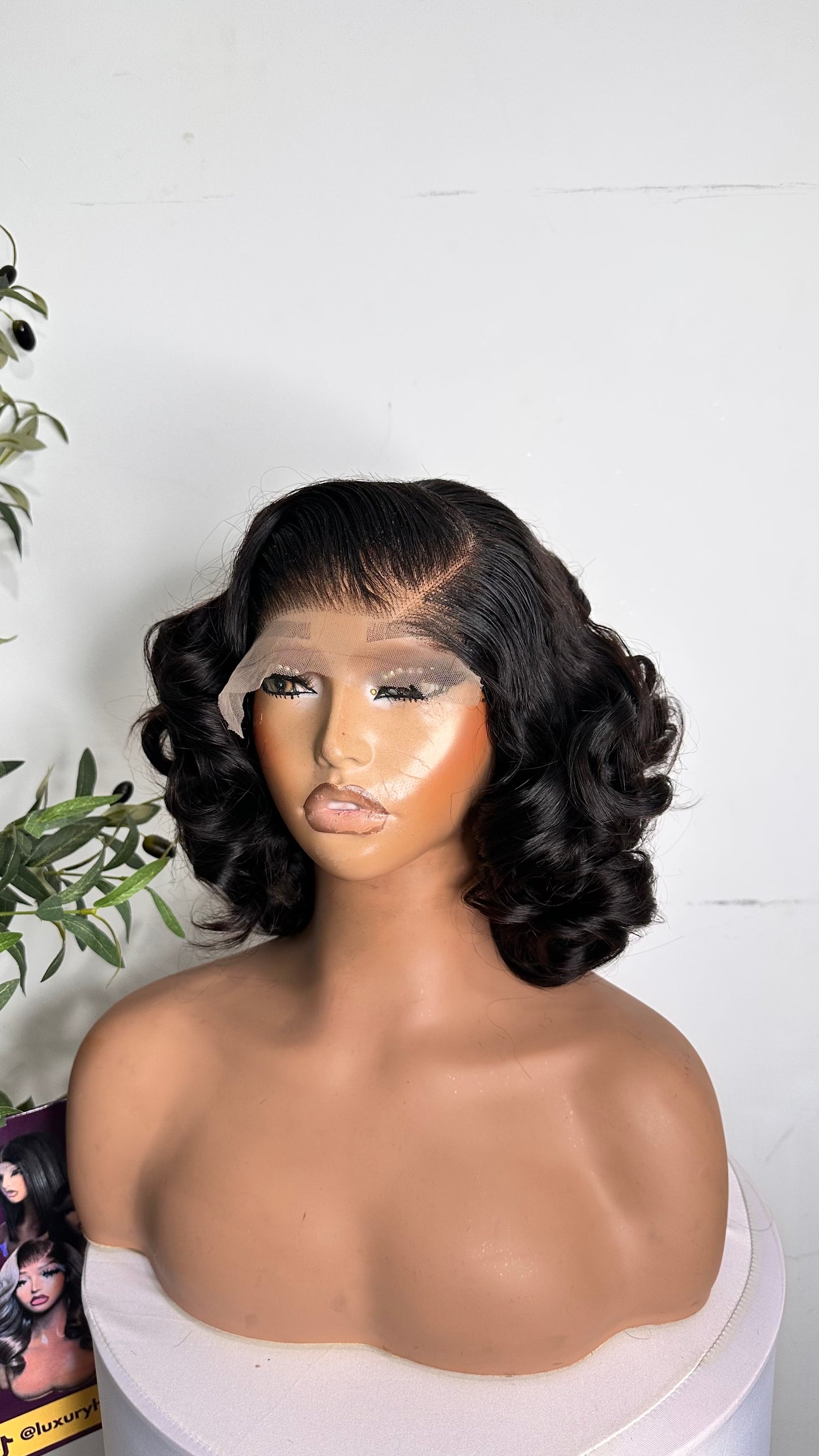 10 inches SDD bouncy unit, natural colour , bundle bouncy. With 5by5 glueless closure.