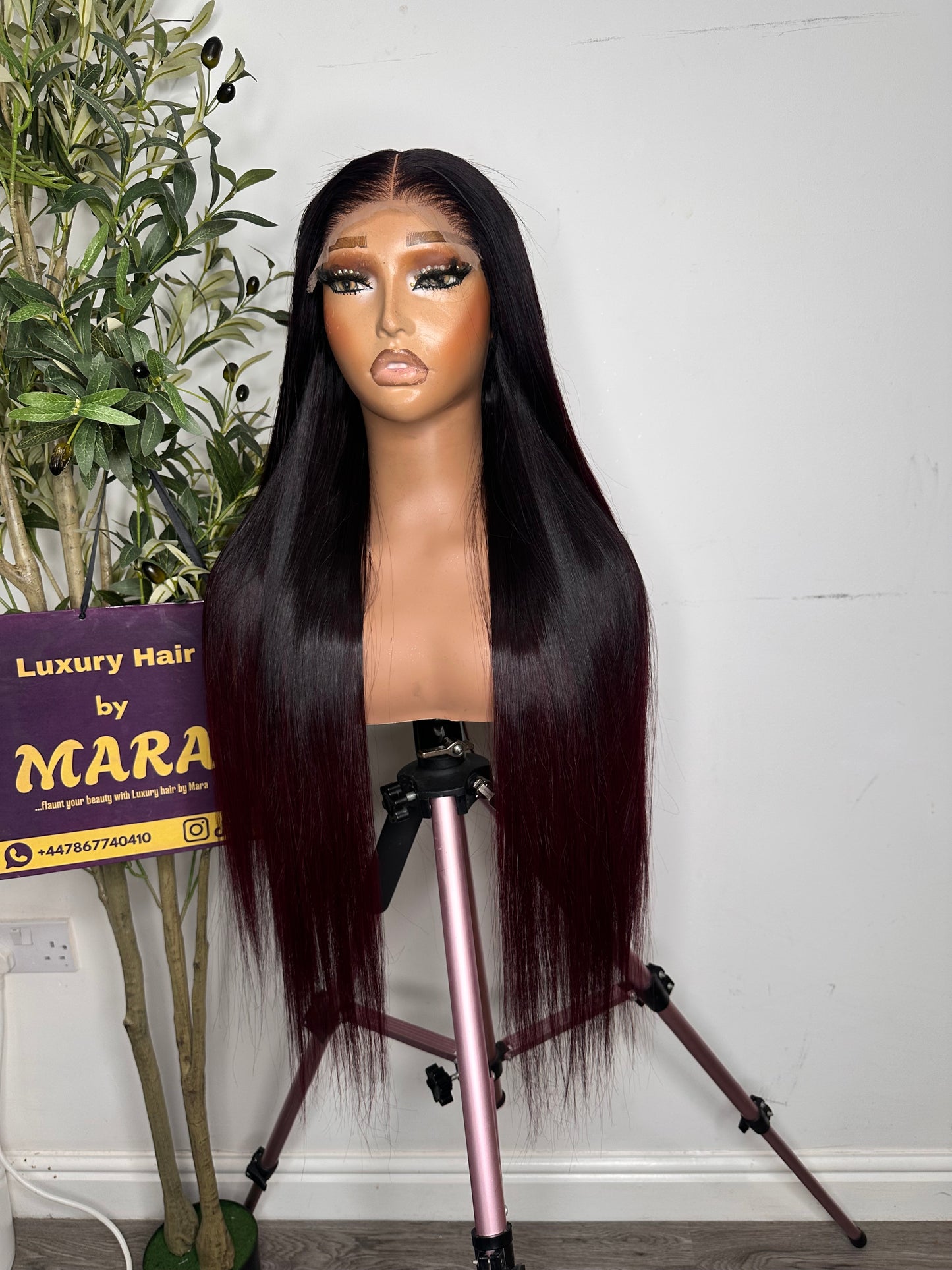 26 inches Super double drawn Vietnamese bone straight wig, 300g with 5by5 glueless closure. Ombre dark Burgundy. 100% human hair. Luxury unit.