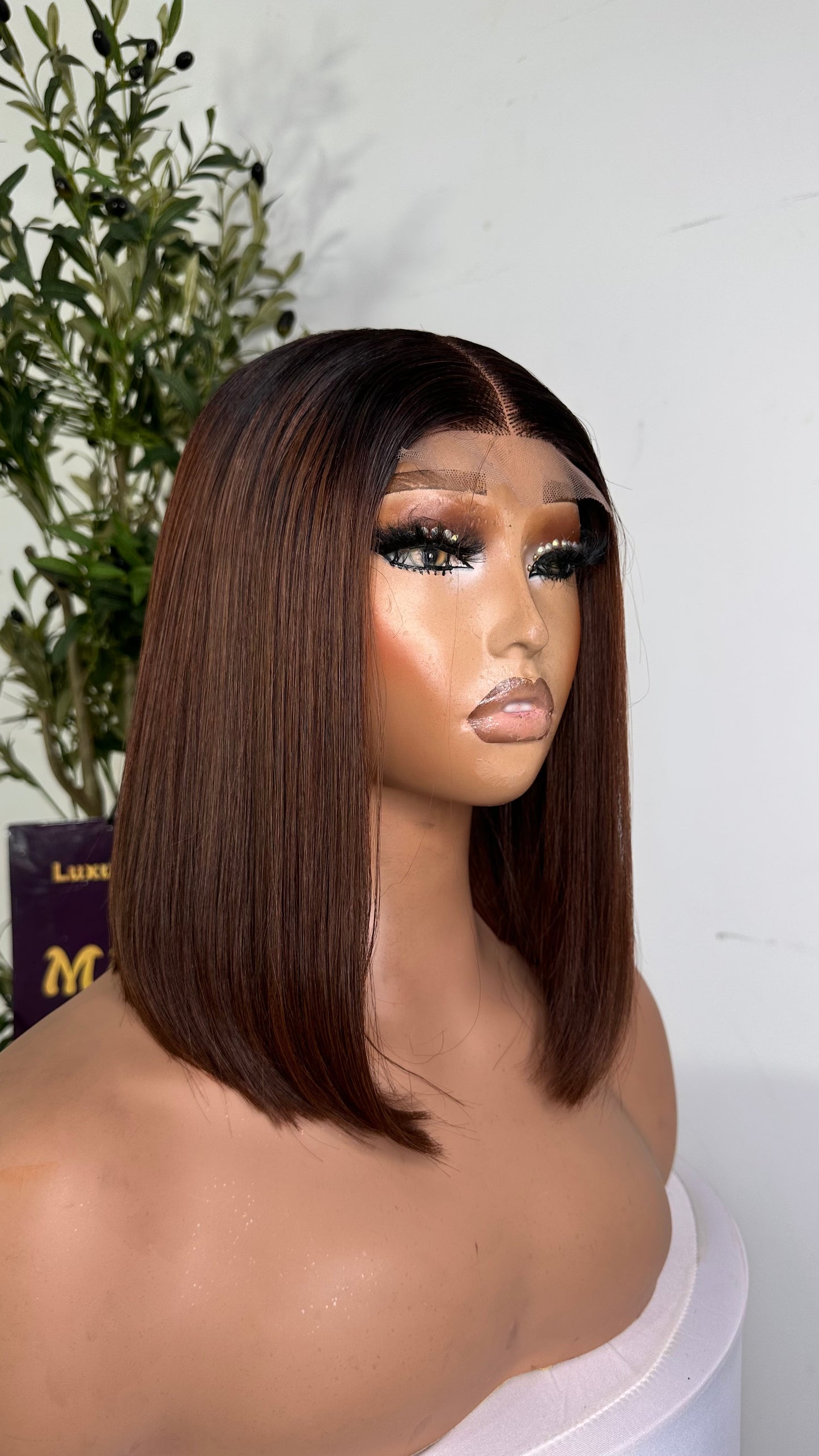 10 inches SDD Vietnamese bone straight, 240g density with 2by6 closure. 100% human hair. Brown sugar dark root.