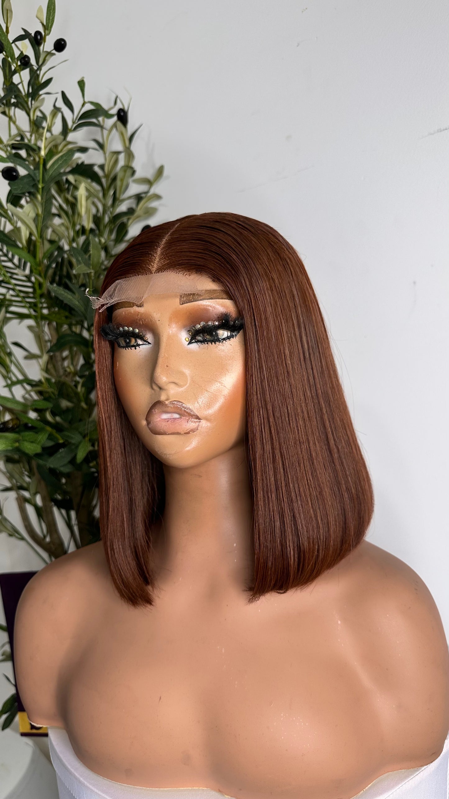 10 inches SDD Vietnamese bone straight, 240g density with 2by6 closure. 100% human hair. Hot chocolate